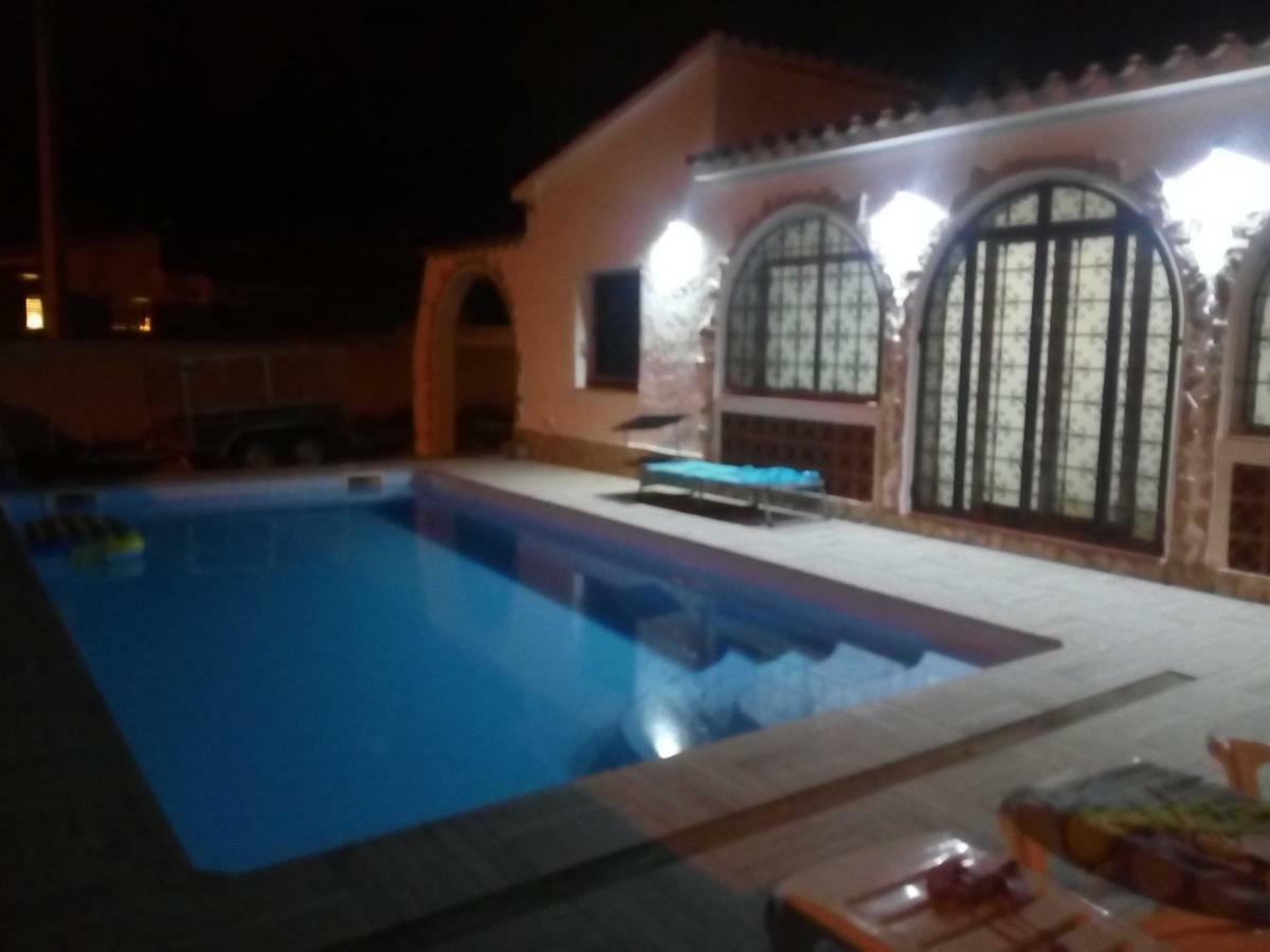 Villa Tarragona L' Escala Eksteriør billede